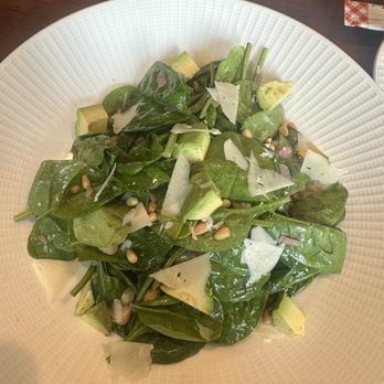 Flyleaf - Spinach Salad - Bookstores Near Me - Grosse Pointe Farms, Michigan Flyleaf - Spinach Salad - Bookstores Near Me - Grosse Pointe Farms, Michigan