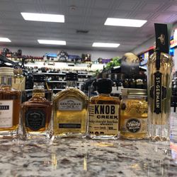 Village Liquors of Clarksville