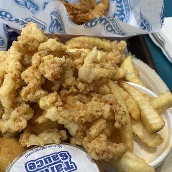 Bud's Chicken and Seafood - Fried clam dinner & fried shrimp - Seafood Near Me - North Palm Beach, Florida Bud's Chicken and Seafood - Fried clam dinner & fried shrimp - Seafood Near Me - North Palm Beach, Florida