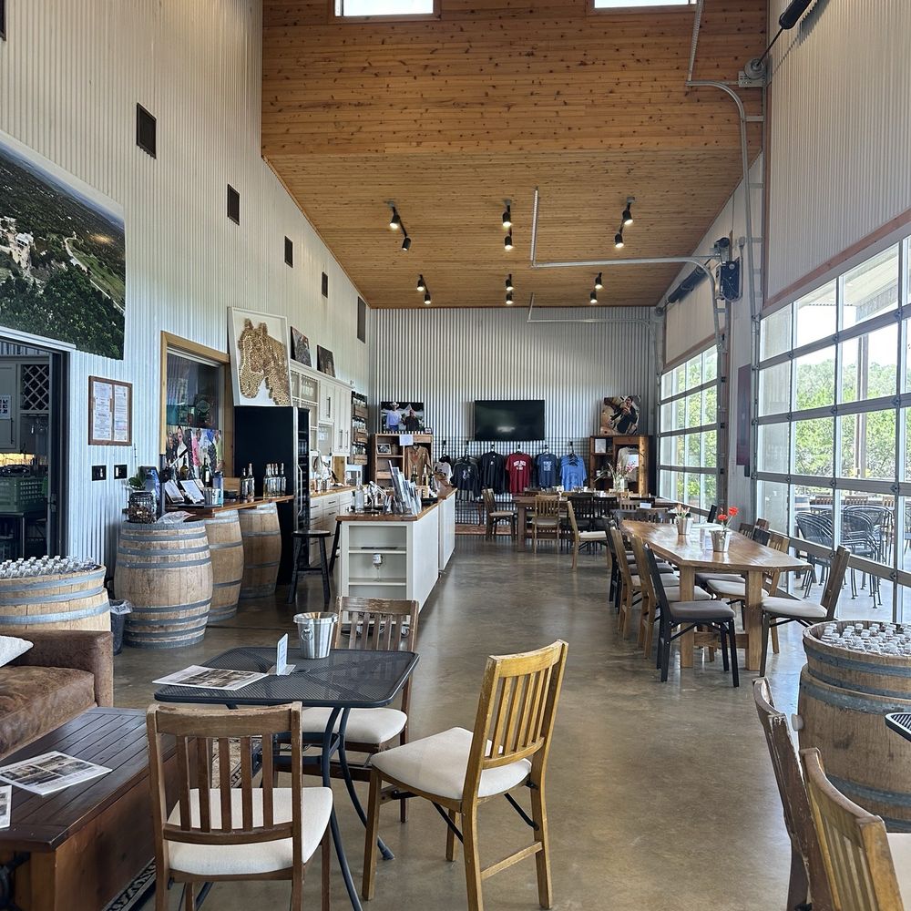 Hawk's Shadow Winery - Wineries Near Me - Dripping Springs, Texas