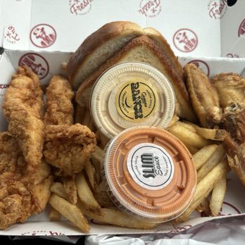 Slim Chickens - 3 & 3 Meal - Chicken Wings Near Me - Dothan, Alabama Slim Chickens - 3 & 3 Meal - Chicken Wings Near Me - Dothan, Alabama