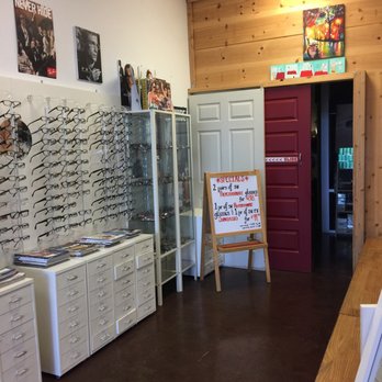 Austin Optometrists - Interior - Optometrists Near Me - Austin, Texas Austin Optometrists - Interior - Optometrists Near Me - Austin, Texas