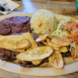 Lempira Mexican Restaurant & Latin Cuisine - Carne asada