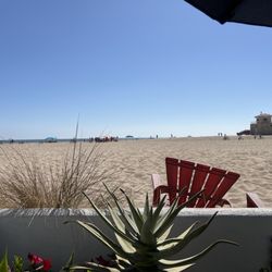 Dave's Patio and Beachside Bar - Patio