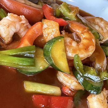 Tida Thai - Sweet n sour shrimp - Thai Near Me - Newport News, Virginia Tida Thai - Sweet n sour shrimp - Thai Near Me - Newport News, Virginia