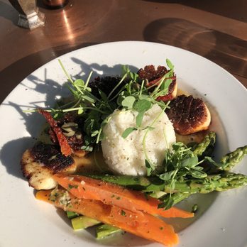 The Left Bank - Pan seared day boat scallops - New American Near Me - Buffalo, New York The Left Bank - Pan seared day boat scallops - New American Near Me - Buffalo, New York