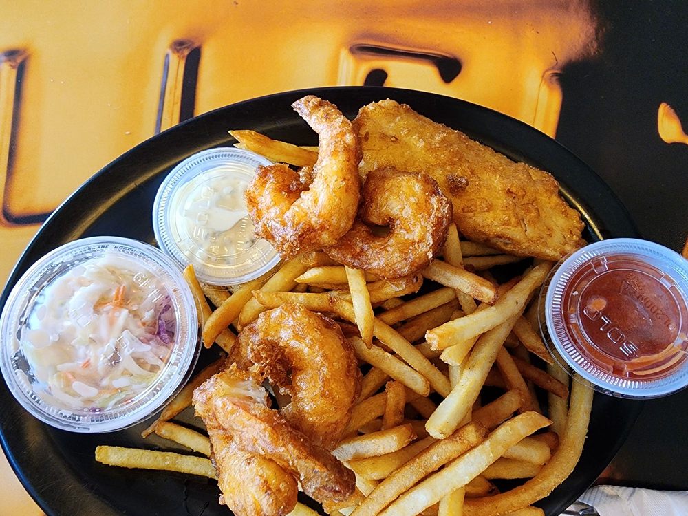 Social spots from Badger Tavern