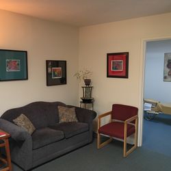 Balance Chiropractic - Comfy reception area