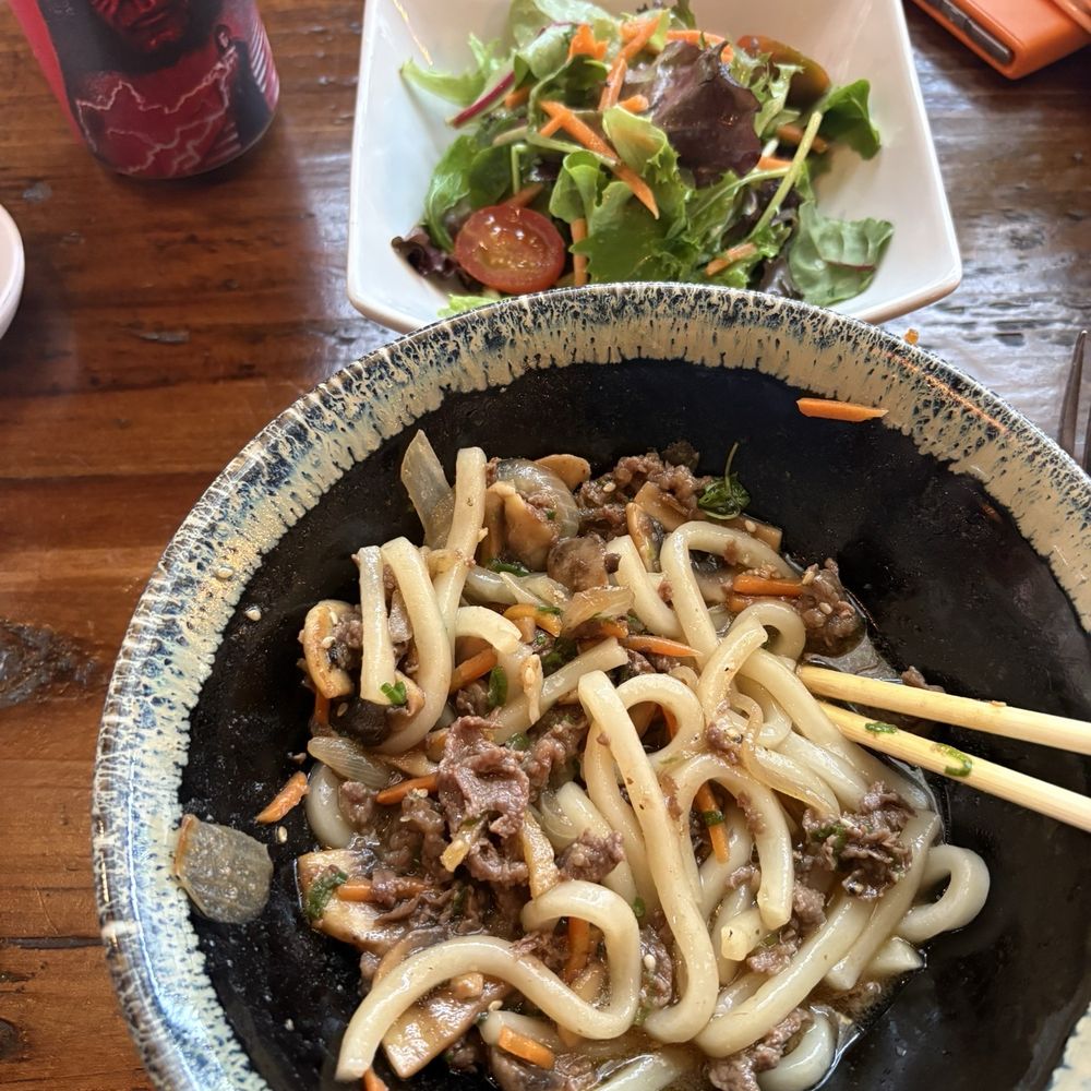 Beef Yaki Udon and sashimi set Beef Yaki Udon and sashimi set