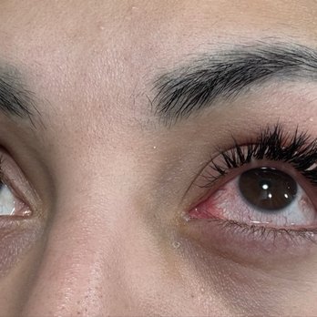 Elen’s Lash Lounge  - Hybrid lash extensions irritation day of service - Eyelash Service Near Me - Valley Village, California