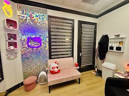 Kawaii Korner Family Salon Logo