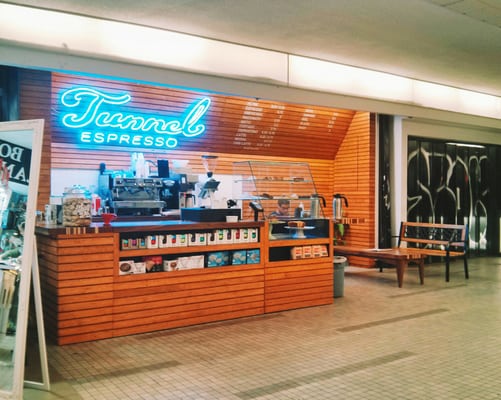 Tunnel Espresso PVM by null