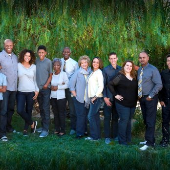 William Edwards Photography - Get the WHOLE family in your family portrait. - Session Photography Near Me - Palmdale, California William Edwards Photography - Get the WHOLE family in your family portrait. - Session Photography Near Me - Palmdale, California