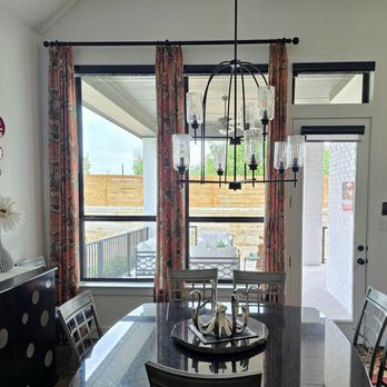 River City Window Fashions - Dining room and door with no shades. - Shutters Near Me - New Braunfels, Texas River City Window Fashions - Dining room and door with no shades. - Shutters Near Me - New Braunfels, Texas