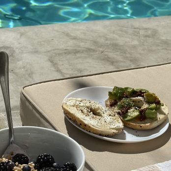 Yara Hotel - Complimentary Breakfast - Hotels Near Me - Palm Springs, California