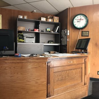 Hyde Park Service - Auto Repair Near Me - Kansas City, Missouri Hyde Park Service - Auto Repair Near Me - Kansas City, Missouri
