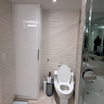 Edge Wallcovering Services - Wallpapering Near Me