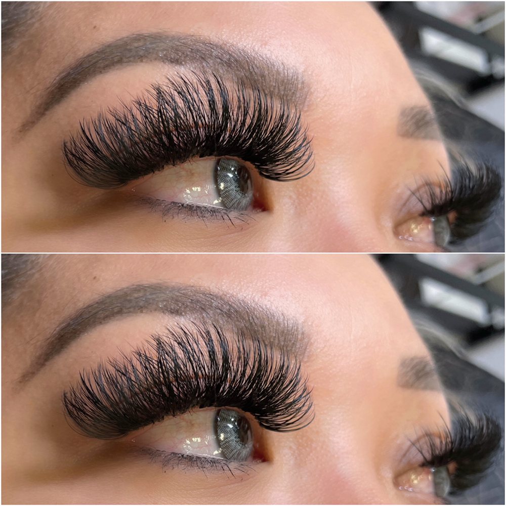 One Of One Lashes Logo