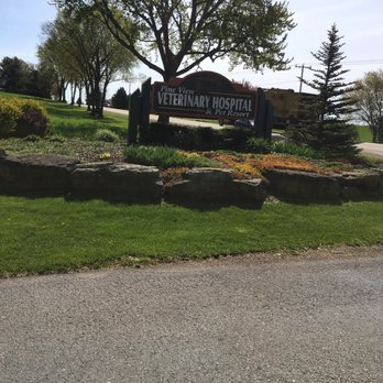 Pineview Veterinary Hospital & Pet Resort - Beautiful landscaping and very visible sign from the road - Veterinarians Near Me - Waunakee, Wisconsin Pineview Veterinary Hospital & Pet Resort - Beautiful landscaping and very visible sign from the road - Veterinarians Near Me - Waunakee, Wisconsin