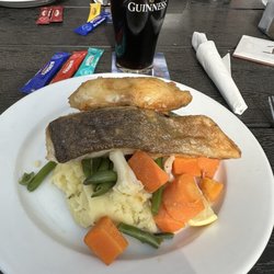 Grove Bar - Fish and mash and veg