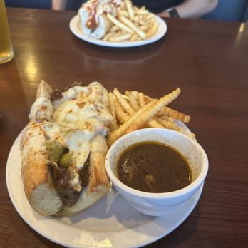 Rosati's Pizza - The Cheef sandwich - Pizza Near Me - Oro Valley, Arizona