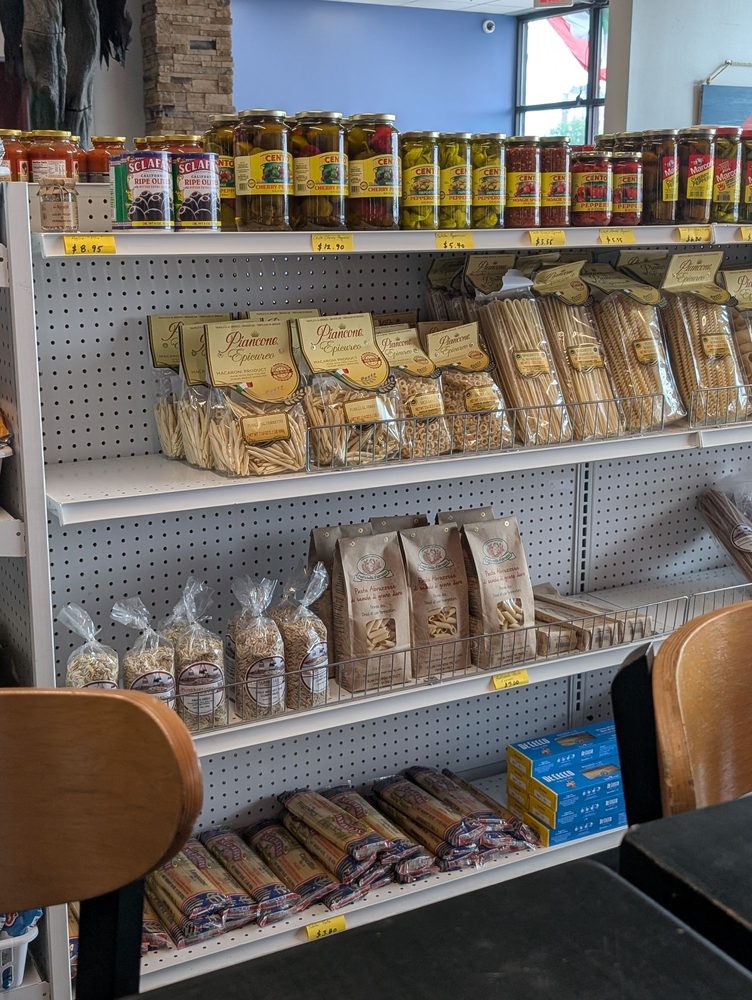 Paisano Deli Image