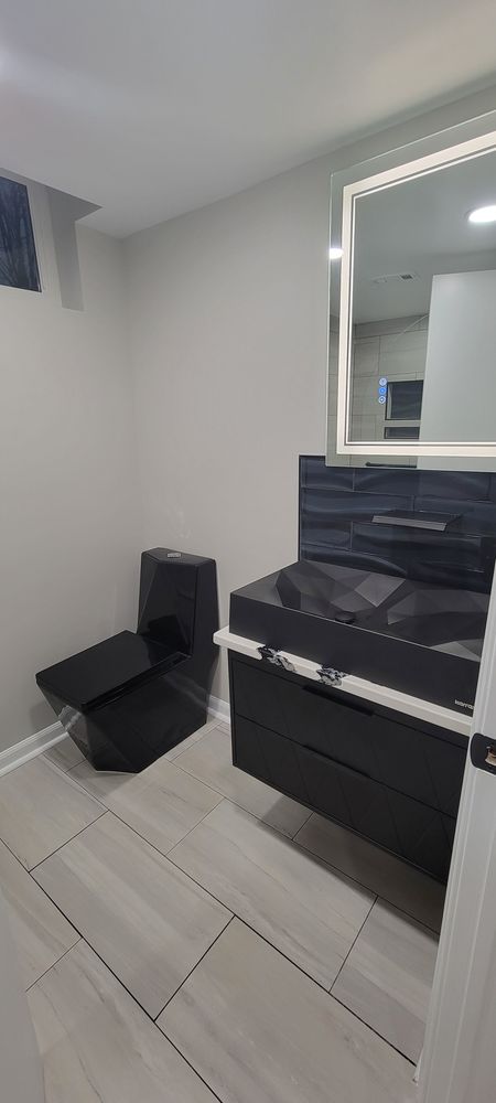 Slide of Michael Matthews Construction & Development