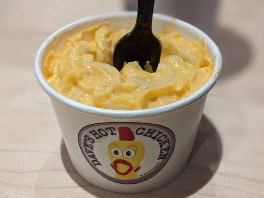 Dave’s Hot Chicken by null