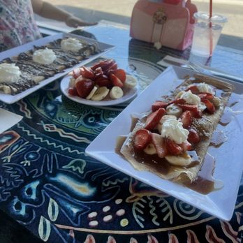 Casa de Cafe - Nutella and caramel crepes - Coffee & Tea Near Me - Whittier, California Casa de Cafe - Nutella and caramel crepes - Coffee & Tea Near Me - Whittier, California