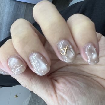 Super Art Nails  - Beautiful - Nail Salons Near Me - Glendale, California