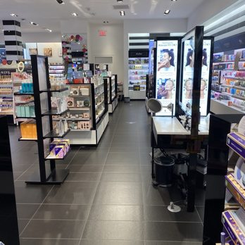 SEPHORA - Cosmetics & Beauty Supply Near Me - Bellevue, Washington SEPHORA - Cosmetics & Beauty Supply Near Me - Bellevue, Washington