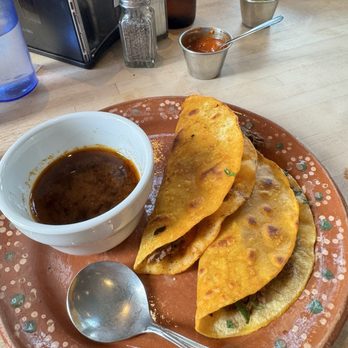 Birrieria Grumpys - Mexican Near Me - Tukwila, Washington