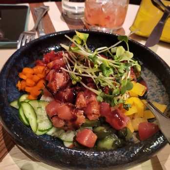 Sugarcane - Poke bowl with tuna - Cocktail Bars Near Me - Las Vegas, Nevada