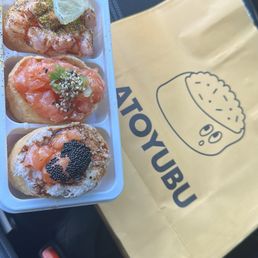 Lemon salmon, salmon, and crab Lemon salmon, salmon, and crab