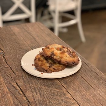 maman - 2 Nutty Chocolate Chip Cookies - Coffee & Tea Near Me - New York, New York