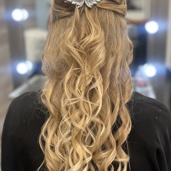 Santana Styling - Updo - Hair Stylists Near Me - Las Vegas, Nevada Santana Styling - Updo - Hair Stylists Near Me - Las Vegas, Nevada
