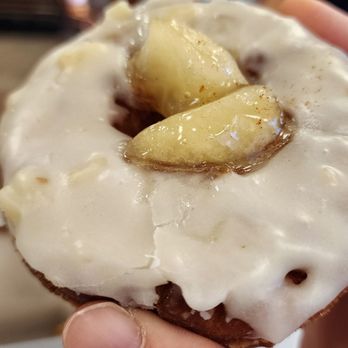 Jayden's Donuts - Donuts Near Me - Fountain Valley, California Jayden's Donuts - Donuts Near Me - Fountain Valley, California