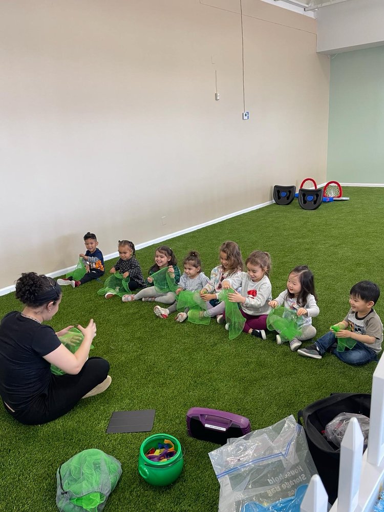 Mulholland Montessori Preschool - childcare center in Woodland Hills, CA