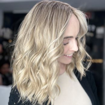 Davida Salon - Blonde Women's Haircut & Style - Hair Extensions Near Me - New York, New York Davida Salon - Blonde Women's Haircut & Style - Hair Extensions Near Me - New York, New York