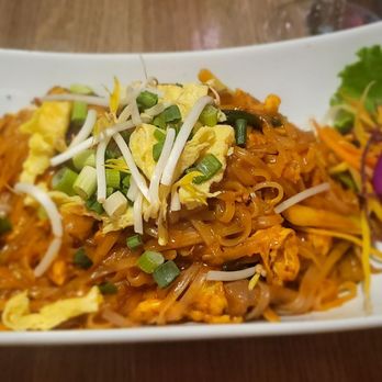 Bamboo Penny's - Pad Thai a la Penny - Thai Near Me - Leawood, Kansas Bamboo Penny's - Pad Thai a la Penny - Thai Near Me - Leawood, Kansas