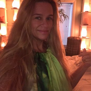 I Wellness Center - The V Steam dress - Reflexology Near Me - Orlando, Florida I Wellness Center - The V Steam dress - Reflexology Near Me - Orlando, Florida