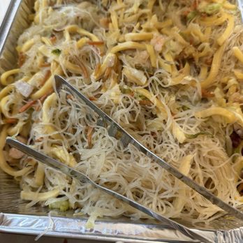 Villa Manila - Filipino Near Me - National City, California