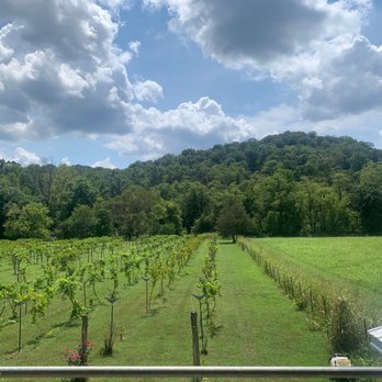 Railway Winery & Vineyards - Wineries Near Me - Eureka Springs, Arkansas Railway Winery & Vineyards - Wineries Near Me - Eureka Springs, Arkansas