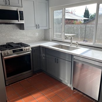 Kitchen Medic Home Remodeling - General Contractors Near Me - Claremont, California Kitchen Medic Home Remodeling - General Contractors Near Me - Claremont, California
