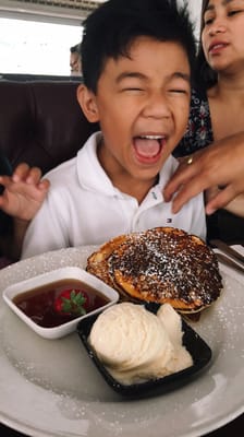 Port Bar Restaurant by null