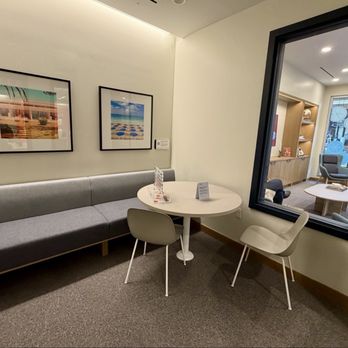 Capital One Café - Inside meeting room - Coffee & Tea Near Me - Pittsburgh, Pennsylvania