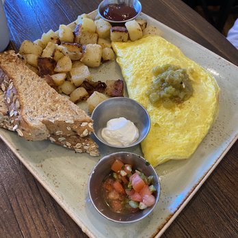 First Watch - Chili Chorizo Omelette - Highly recommended - Cafes Near Me - Franklin, Tennessee First Watch - Chili Chorizo Omelette - Highly recommended - Cafes Near Me - Franklin, Tennessee