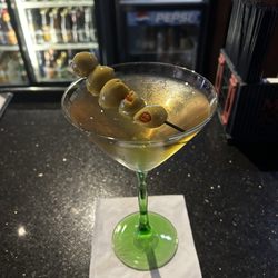 129 Lounge - Extra dirty 129 martini