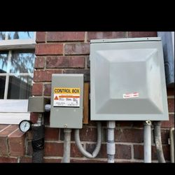 Well pump box and subpanel I recently replaced with a pressure gage. I also did other upgrades.