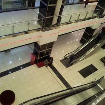 Tommy Hilfiger - Outlet Stores Near Me - Ankara, 06